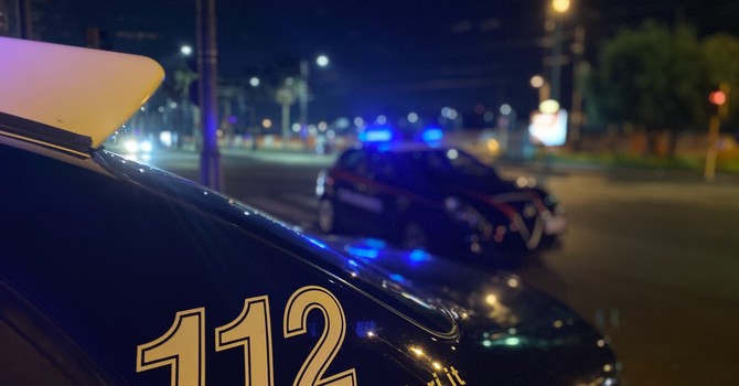 Villanova d’Asti: 18enne arrestato con cocaina, aggredisce i Carabinieri