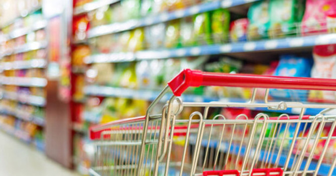 Sicurezza a tavola, scatta il doppio richiamo per rischio listeria e corpi estranei