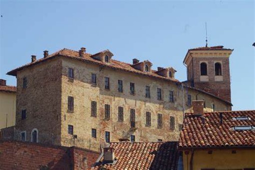 Il Castello di Moncucco (Ph. Osservatorio del Paesaggio)