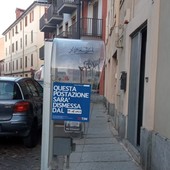 Avviso affisso su una postazione in via Brofferio