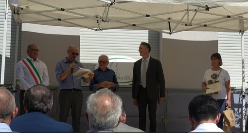 Nocciole, primo prezzo a 10 euro al punto resa: ottimismo alla Fiera di Castagnole delle Lanze Nocciole, primo prezzo a 10 euro al punto resa: ottimismo alla Fiera di Castagnole delle Lanze