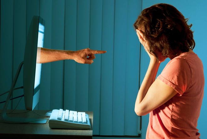 &quot;Un abbraccio vale più di 1000 like!&quot;: Asti affronta il tema del cyberbullismo