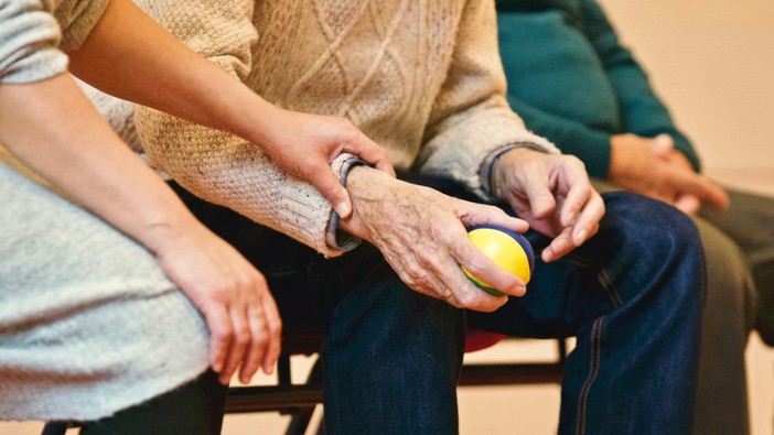 Sanità e sociale, il Pd accusa la giunta Cirio: &quot;Letteralmente abbandonati anziani, disabili e minori&quot;