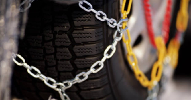 Piemonte, da sabato 15 novembre scatta l'obbligo di pneumatici invernali o catene sulle statali