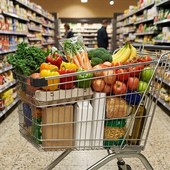 Spesa intelligente ad Asti: la mappa del risparmio tra supermercati e discount