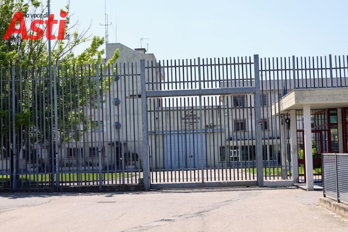 Tensione nel carcere di Asti: aggrediti 2 agenti della Penitenziaria