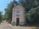 Una festa all'ombra del pino secolare per salvare la chiesa di San Rocco