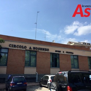 Via Corridoni, i residenti lanciano una petizione: auto veloci e strisce invisibili