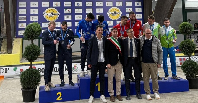 Azzurri campioni d'Europa nelle bocce: festa a Castelnuovo Don Bosco che ha ospitato l'evento Azzurri campioni d'Europa nelle bocce: festa a Castelnuovo Don Bosco che ha ospitato l'evento