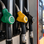 Carburanti, anche Q8 aderisce al price cap. Ad Asti Enercoop porta la benzina a 1,99 euro Carburanti, anche Q8 aderisce al price cap. Ad Asti Enercoop porta la benzina a 1,99 euro