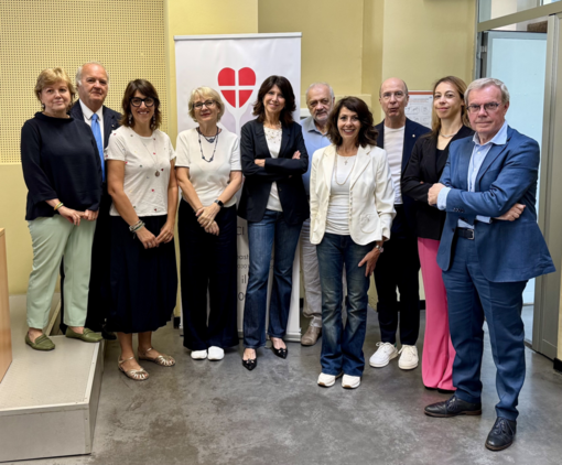 Maria Gabriella Saracco (presidente AIDM Asti), Ezio Mosso (direttore Fondazione Salute), Alessandra Lentini (neurologa), Simona Bo (direttore della Scuola di Specializzazione di Scienza dell'Alimentazione dell'Università di Torino), Simonetta Carzino (odontoiatra), Piergiorgio Bricchi (presidente Utea), Luisa Amalberto (presidente Fondazione Salute), Marco Scaglione (primario Cardiologia Asti), Chiara Polito (androloga), Franco Masenga (medico di medica generale)