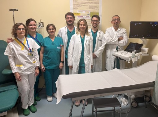 L’equipe di Gastroenterologia. Da sinistra: Ada Tinebra, Alessandra Barrera, Giuseppina Pelissetti, Demis Pitoni, Federica Mediati, Alessandro Adriani e il primario Giovanni Valentini