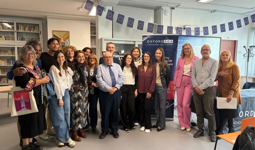 La Voce.. delle Scuole: Liceo "Vercelli" al centro della formazione internazionale OxfordAQA di docenti e studenti
