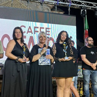 Alcuni momenti della serata Alcuni momenti della serata