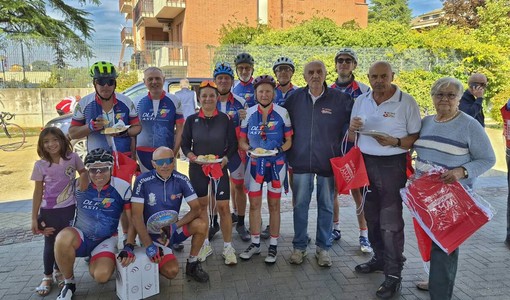 In 105 "sui pedali" per sostenere i pazienti oncologici del Cardinal Massaia In 105 "sui pedali" per sostenere i pazienti oncologici del Cardinal Massaia