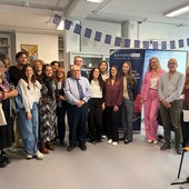 La Voce.. delle Scuole: Liceo "Vercelli" al centro della formazione internazionale OxfordAQA di docenti e studenti La Voce.. delle Scuole: Liceo "Vercelli" al centro della formazione internazionale OxfordAQA di docenti e studenti