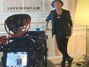 Fabio Mascia realizza un nuovo docufilm dedicato a Gigi Les Autres: un invito ad essere sé stessi oltre le pressioni sociali [VIDEO]