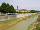 Uno scorcio del Belbo a Nizza Monferrato
