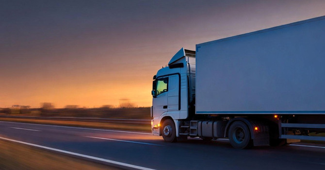 Autotrasporto in ginocchio: il gasolio oltre i 2 euro, costi alle stelle per le imprese Autotrasporto in ginocchio: il gasolio oltre i 2 euro, costi alle stelle per le imprese