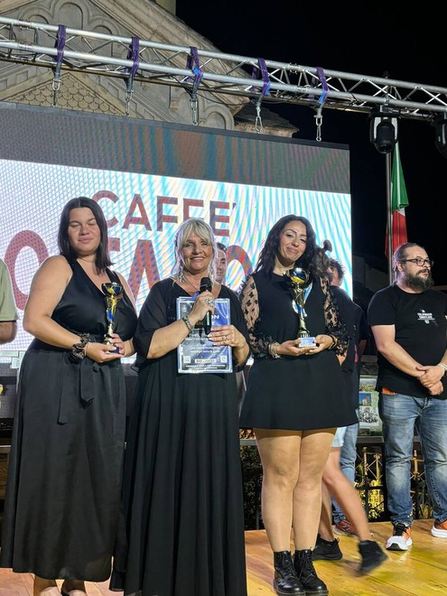 Alcuni momenti della serata Alcuni momenti della serata