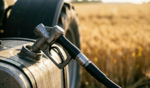 Caro gasolio e crisi idrica, gli agricoltori piemontesi chiedono aiuto alla Regione Caro gasolio e crisi idrica, gli agricoltori piemontesi chiedono aiuto alla Regione