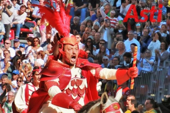 Michele Gandolfo: “Non mi è chiaro come si possa parlare di coesione nel gruppo del Capitano e poi candidarsi in quattro. Il Palio meritava un confronto vero” Michele Gandolfo: “Non mi è chiaro come si possa parlare di coesione nel gruppo del Capitano e poi candidarsi in quattro. Il Palio meritava un confronto vero”