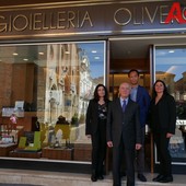 Cala il sipario sulla storica gioielleria Olivero di Asti