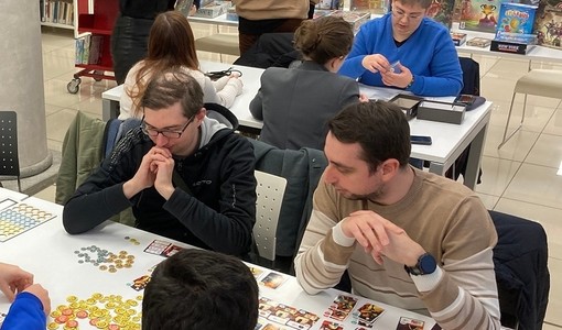 Mostri, paura e avventure da brivido: alla Biblioteca Astense tornano giochi di ruolo e Librogame Mostri, paura e avventure da brivido: alla Biblioteca Astense tornano giochi di ruolo e Librogame