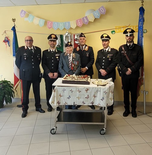 Garessio in festa per i 105 anni del Maresciallo Renato Quaglia