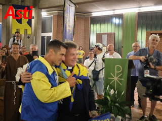 Il giubilo di Don Bosco (Ph Merphefoto, G. Frontino J.Dem.A.)
