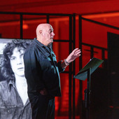 Stefano Nazzi durante il suo tour (Ph. VL)