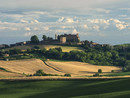 Castello di Montemagno ripreso da Enzo Isaia