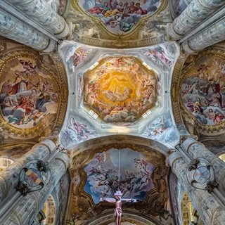 La volta affrescata del Duomo di Asti