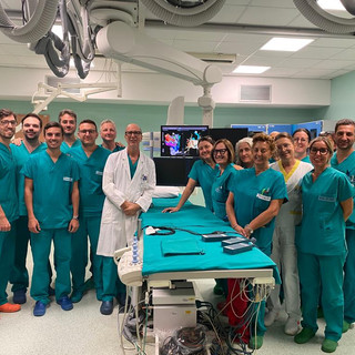 Marco Scaglione, al centro, con tutta la sua equipe.