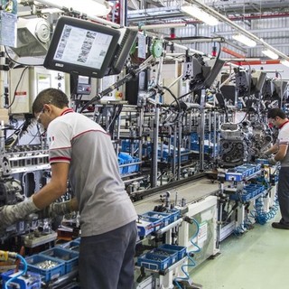Mercato del lavoro: a marzo +300mila posti, ma calano i contratti temporanei
