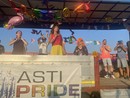 Vladimir Luxuria sul palco del Pride 2022
