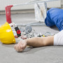 Tragedia e dati contrastanti sul fronte degli infortuni sul lavoro: 5 vittime in due giorni e un bilancio INAIL che divide