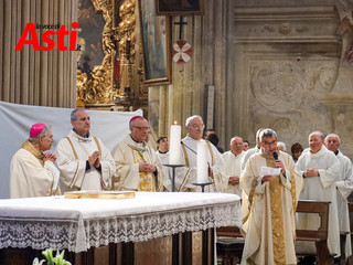 La celebrazione della Messa del Crisma in Cattedrale (Merphefoto)