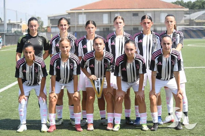 Matilde con la sua squadra