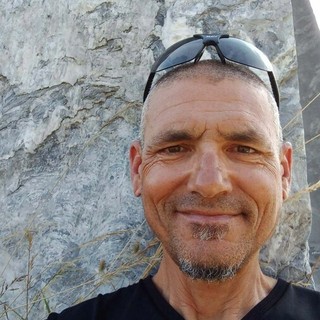 Il motociclista morto nell'incidente a Montaldo di Mondovì è Manolito Werner Wachtel. Le condoglianze della redazione al fratello Emerson