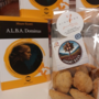 Mauro Rivetti, l’autore che ribalta le regole del gioco: dai noir delle Langhe ai dolci d’autore