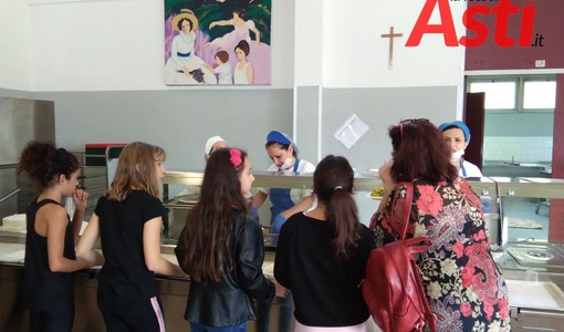 Ristorazione scolastica ad Asti, fino al 27 luglio le iscrizioni per il prossimo anno scolastico Ristorazione scolastica ad Asti, fino al 27 luglio le iscrizioni per il prossimo anno scolastico