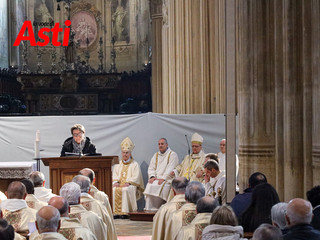 La celebrazione della Messa del Crisma in Cattedrale (Merphefoto)