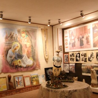 Lo Spazio Artpalio di Montechiaro d'Asti chiude l'anno con il "Natale dell'artista": una stagione espositiva da record Lo Spazio Artpalio di Montechiaro d'Asti chiude l'anno con il "Natale dell'artista": una stagione espositiva da record