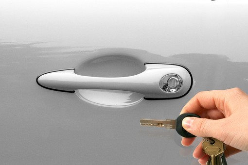 Alla scoperta del Piemonte in auto: tesori nascosti tra Torino e Asti