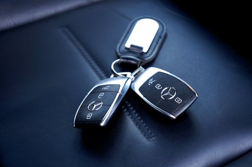 Come il noleggio a lungo termine di una Mercedes può migliorare la tua esperienza di guida