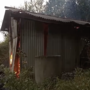 MALTEMPO / A Nucetto fulmine incendia un ricovero attrezzi [VIDEO]