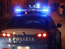 Donna ubriaca alla guida cerca di sfuggire alla polizia con manovre pericolose e fuggendo ad alta velocità