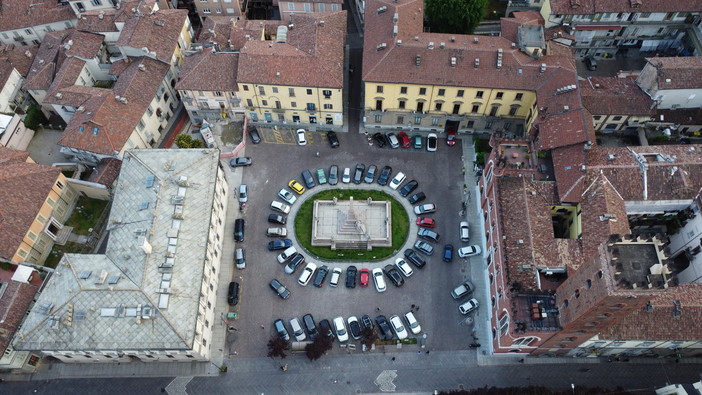 Mercatino notturno: via libera della Giunta per le date estive