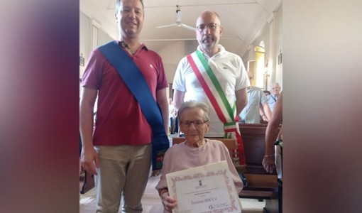 Valmanera in festa per Teresina Rocca, centenaria doc dell'astigiano